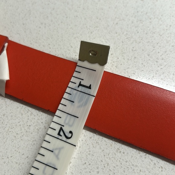 BANANA REPUBLIC belt - Picture 4 of 5